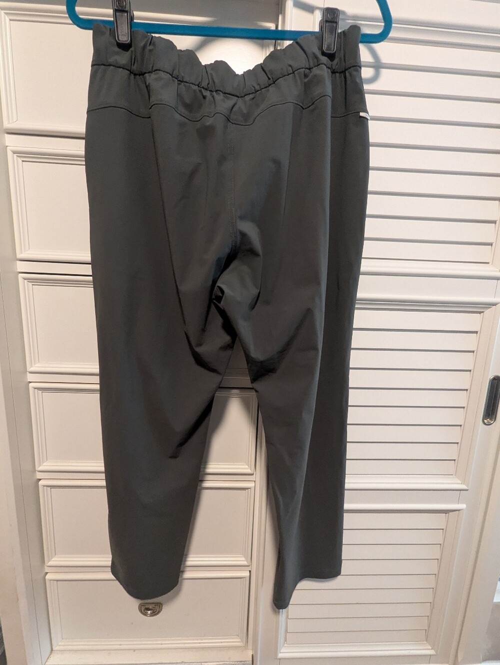 Vuori Women's Miles Ankle Pants Green/Grey sz XL Performance Stretch - Picture 2 of 8